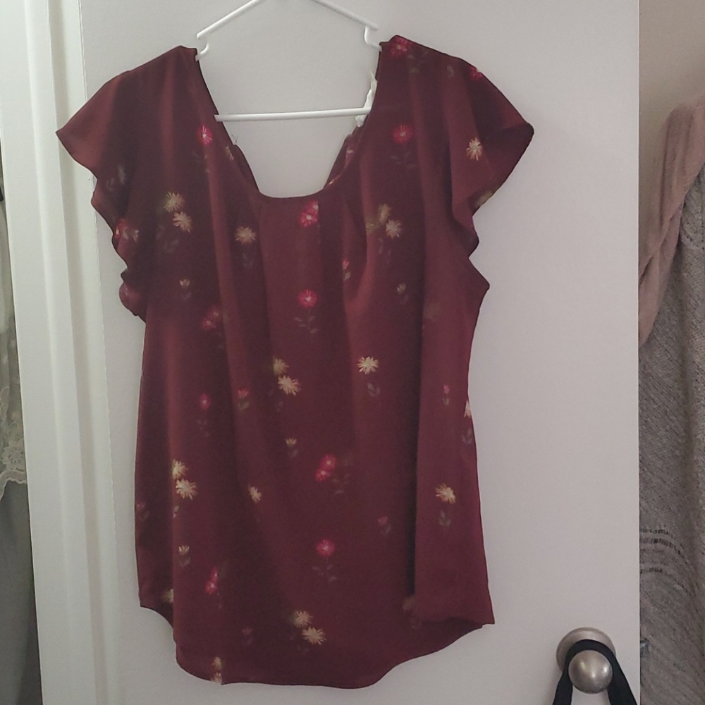 Cute cropped sleeve Blouse -Floral, Maroon